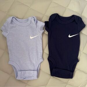 Lot of 2 Nike Short-Sleeve Onesies Size Newborn 0M